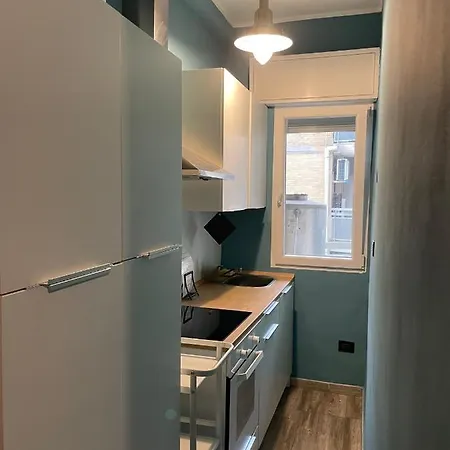 Interno2 3* בארי