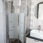 Interno2 巴里