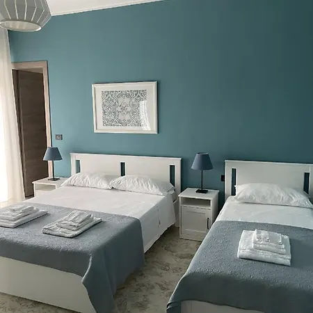 Interno2 3*