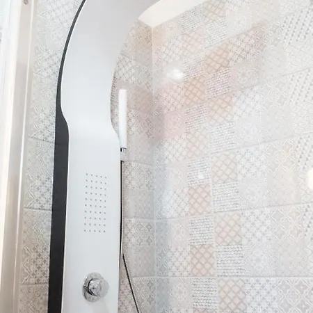 Interno2 바리